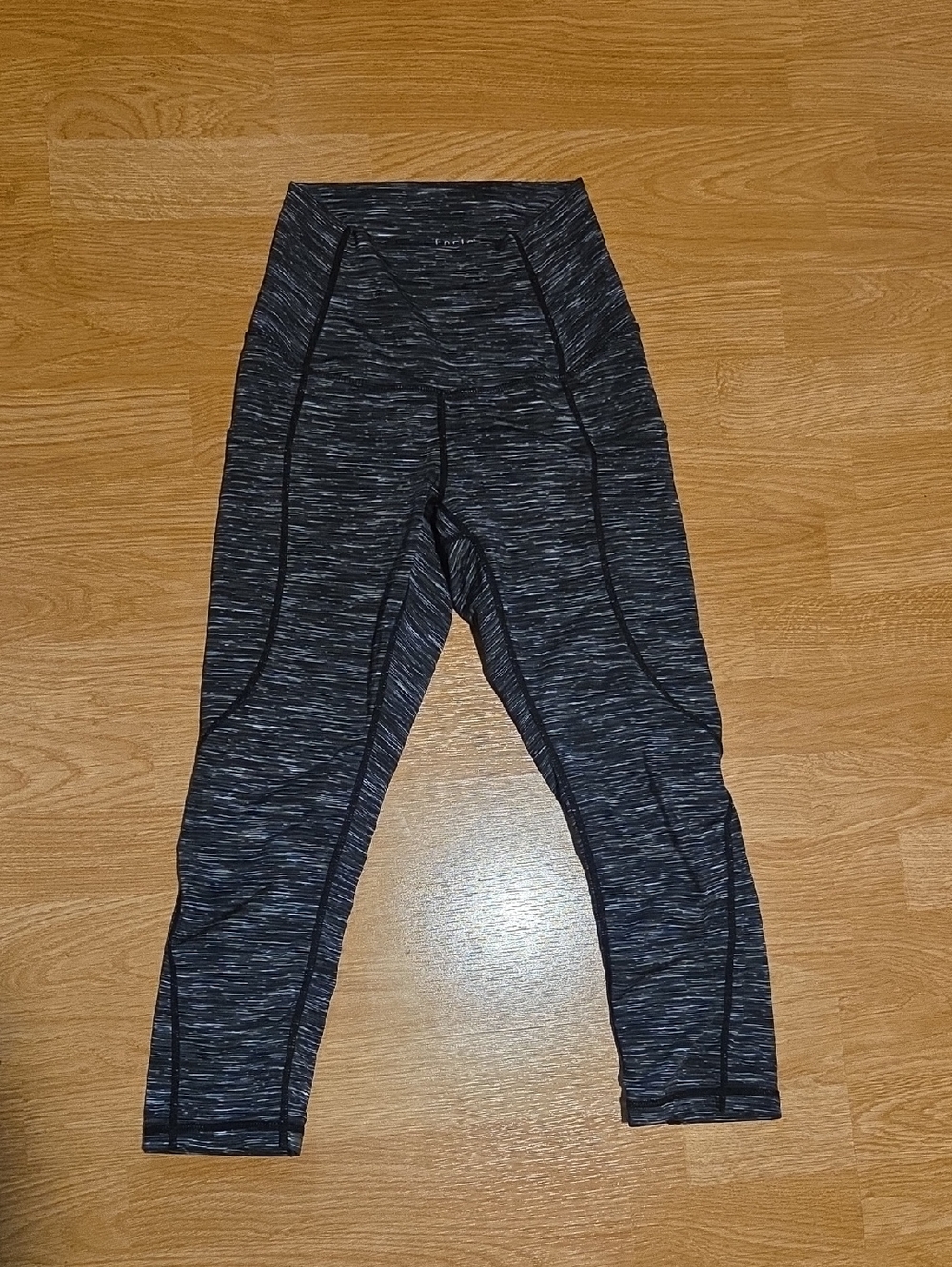 Tesla Black Heathered Capri Leggings